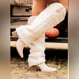 Women's Cream Heeled Boots